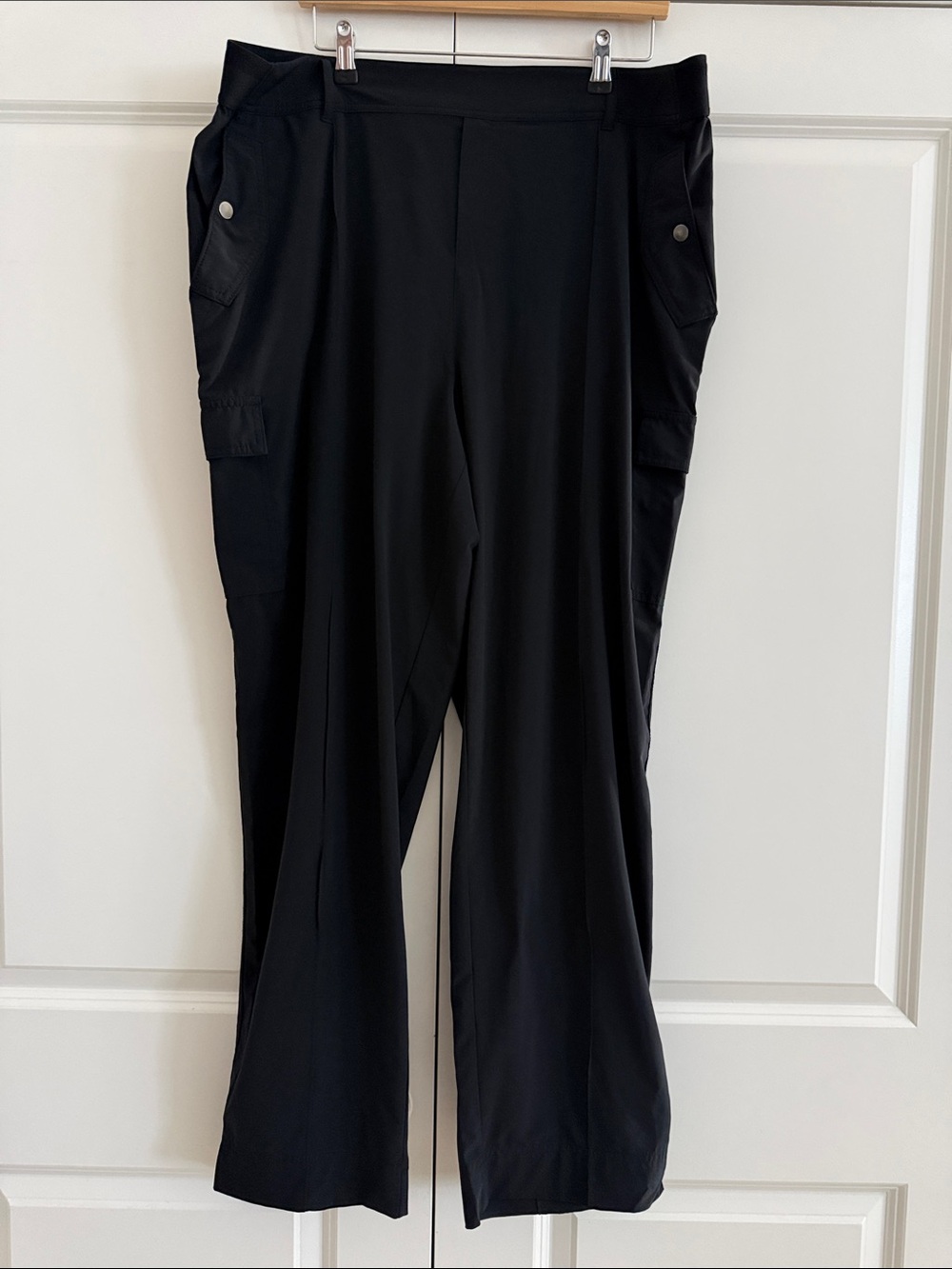 Athleta Vienna cargo pants